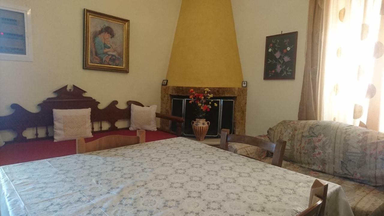 Tourloti Village House Extérieur photo
