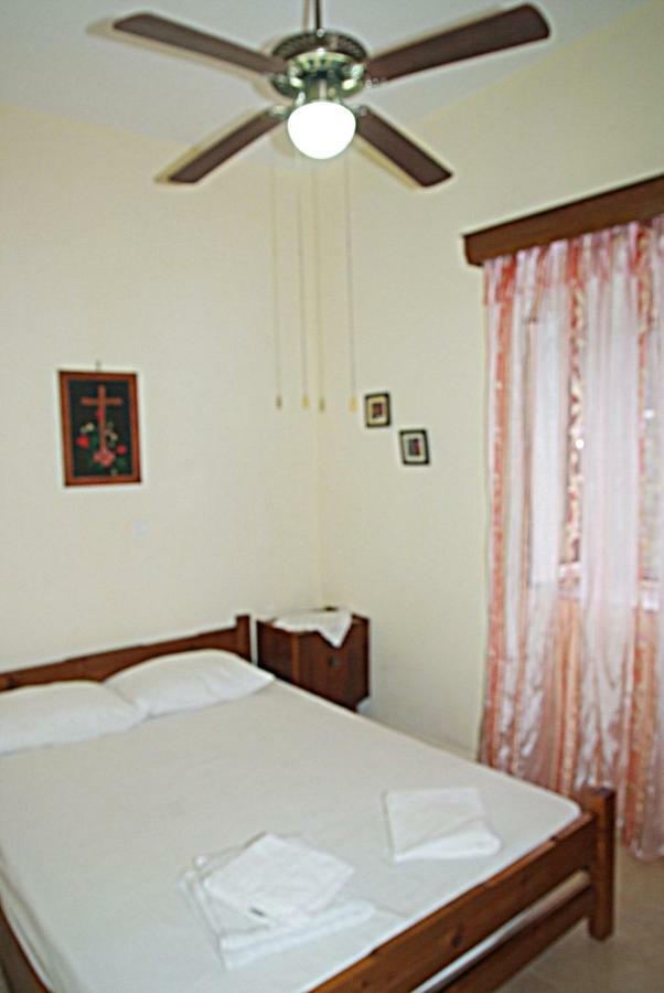 Tourloti Village House Extérieur photo