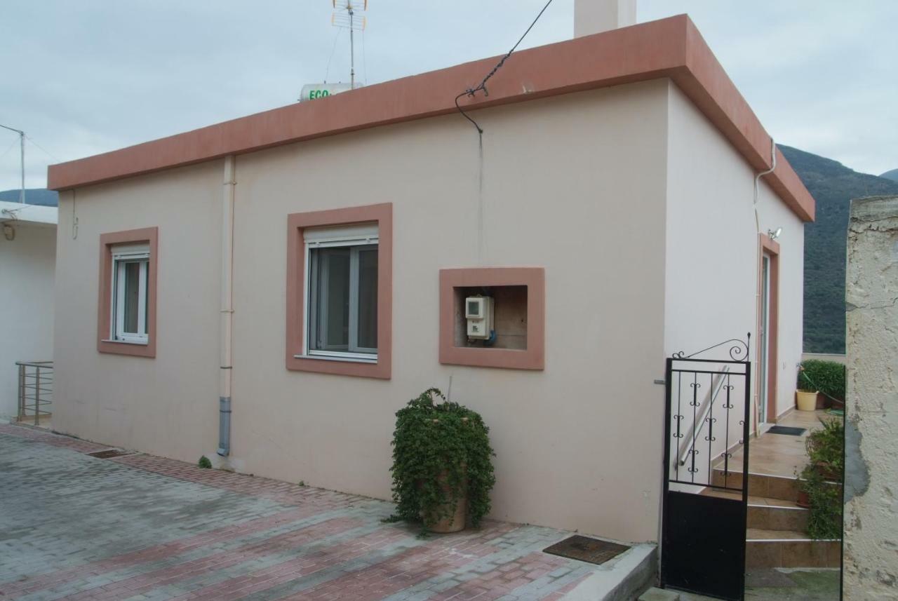 Tourloti Village House Extérieur photo