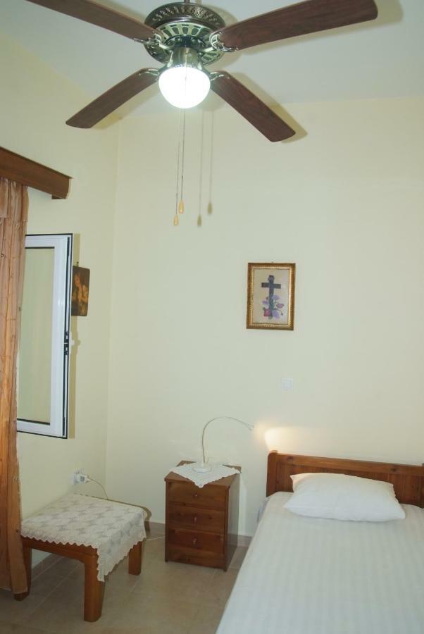 Tourloti Village House Extérieur photo