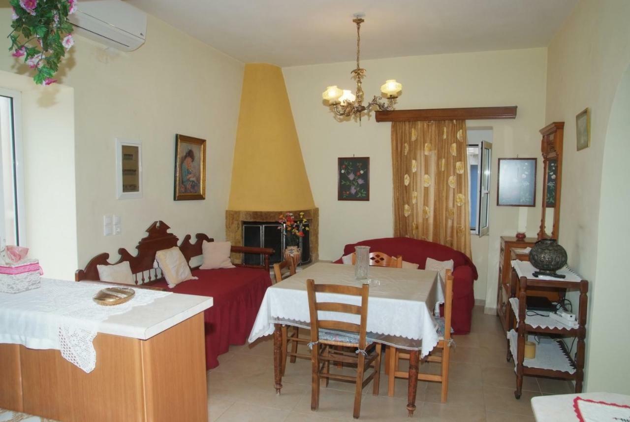 Tourloti Village House Extérieur photo